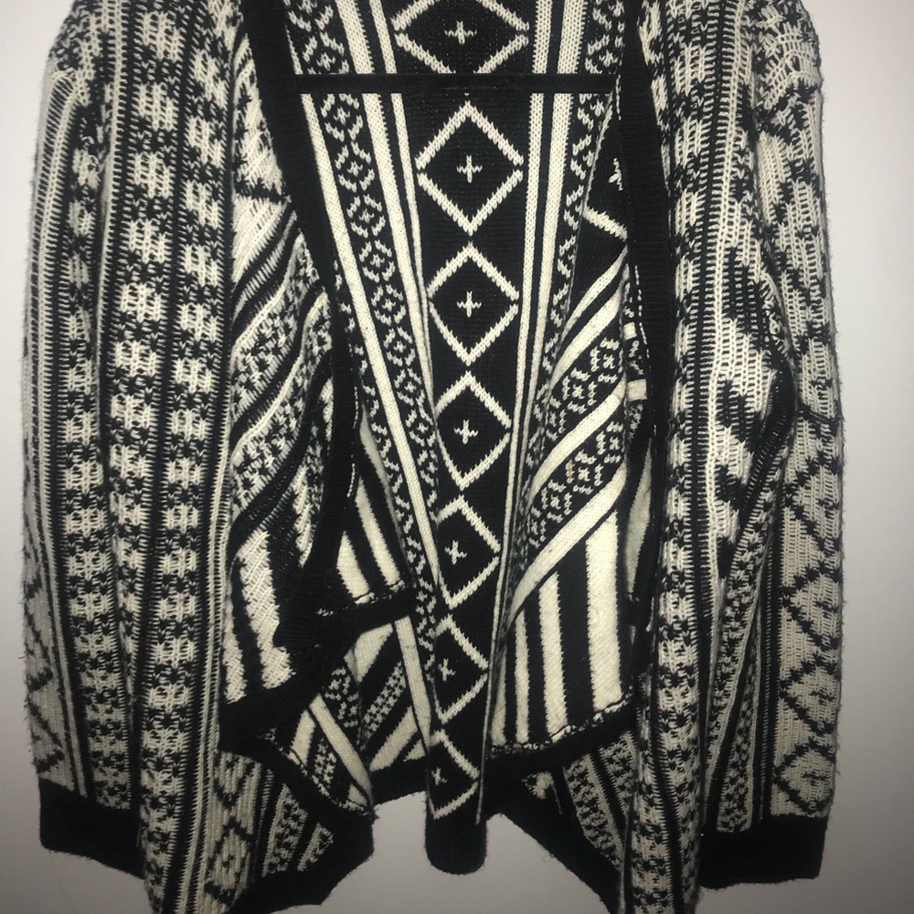 Black & white cardigan